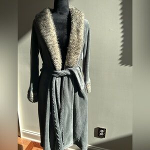 Alfani Charcoal Robe with Faux Fur Trim